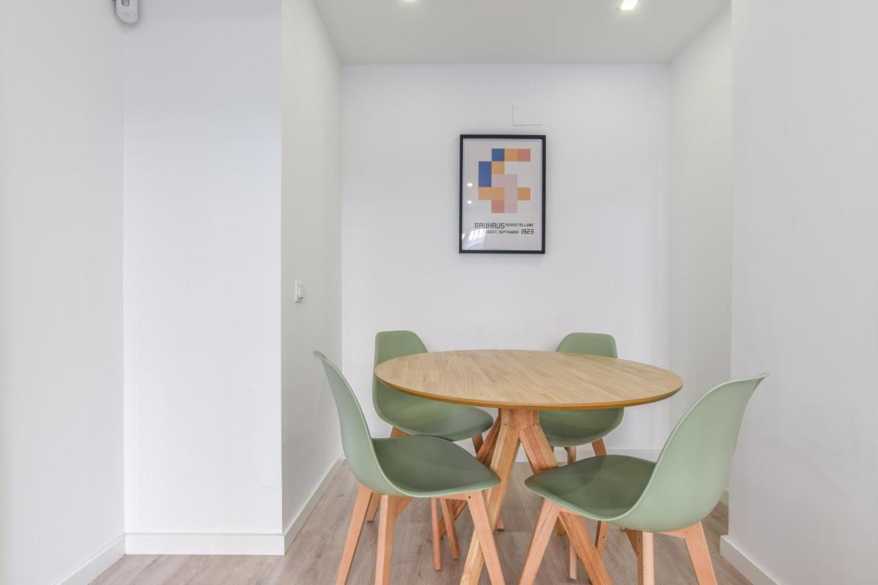 Apartamentos En Madrid Rio Eksteriør billede