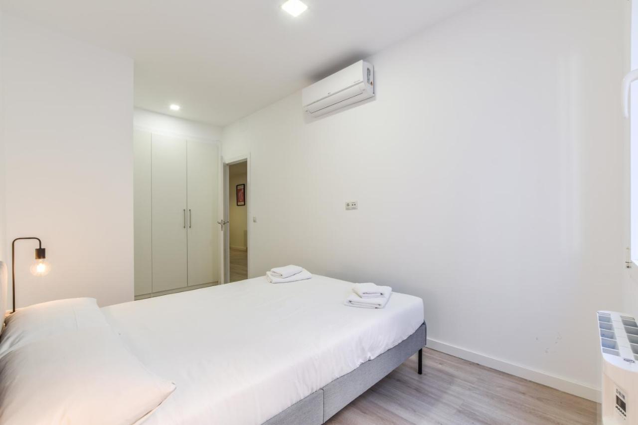 Apartamentos En Madrid Rio Eksteriør billede