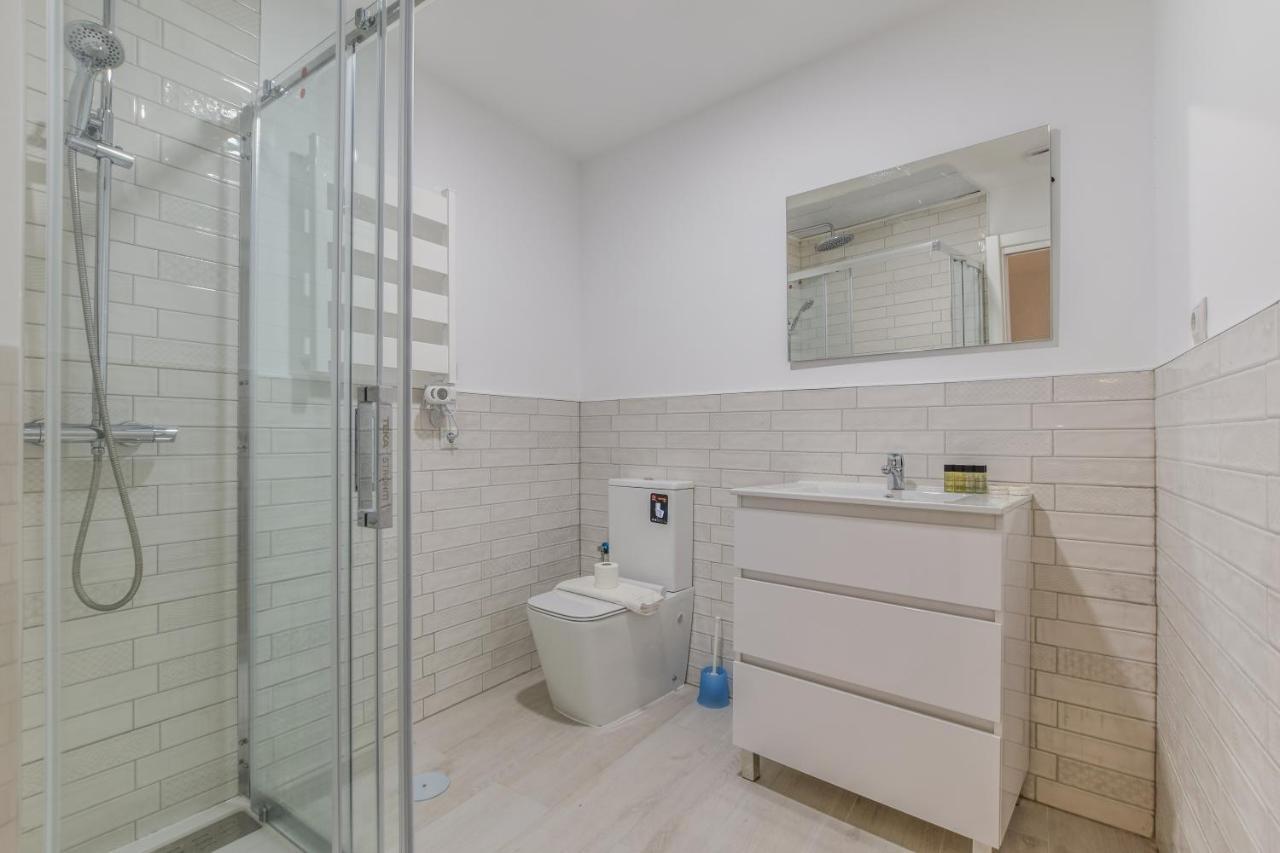 Apartamentos En Madrid Rio Eksteriør billede